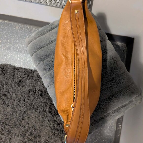 Frank Clegg Leather Shoulder Bag - Picture 6 of 10
